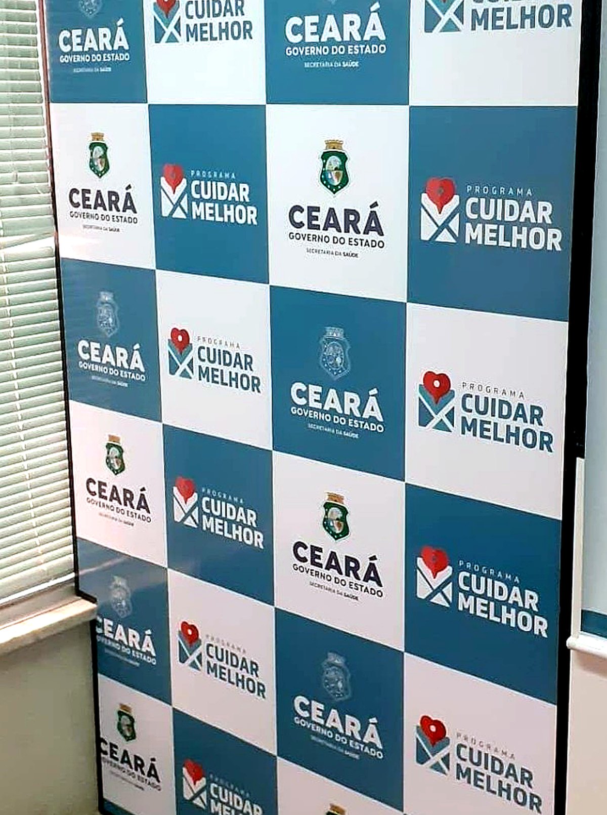 Backdrop institucional